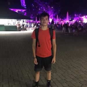 Meet your Posher, Alfonso